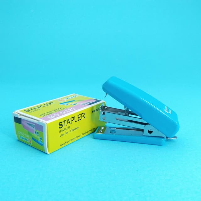 lightweight-mini-hand-stapler-pin
